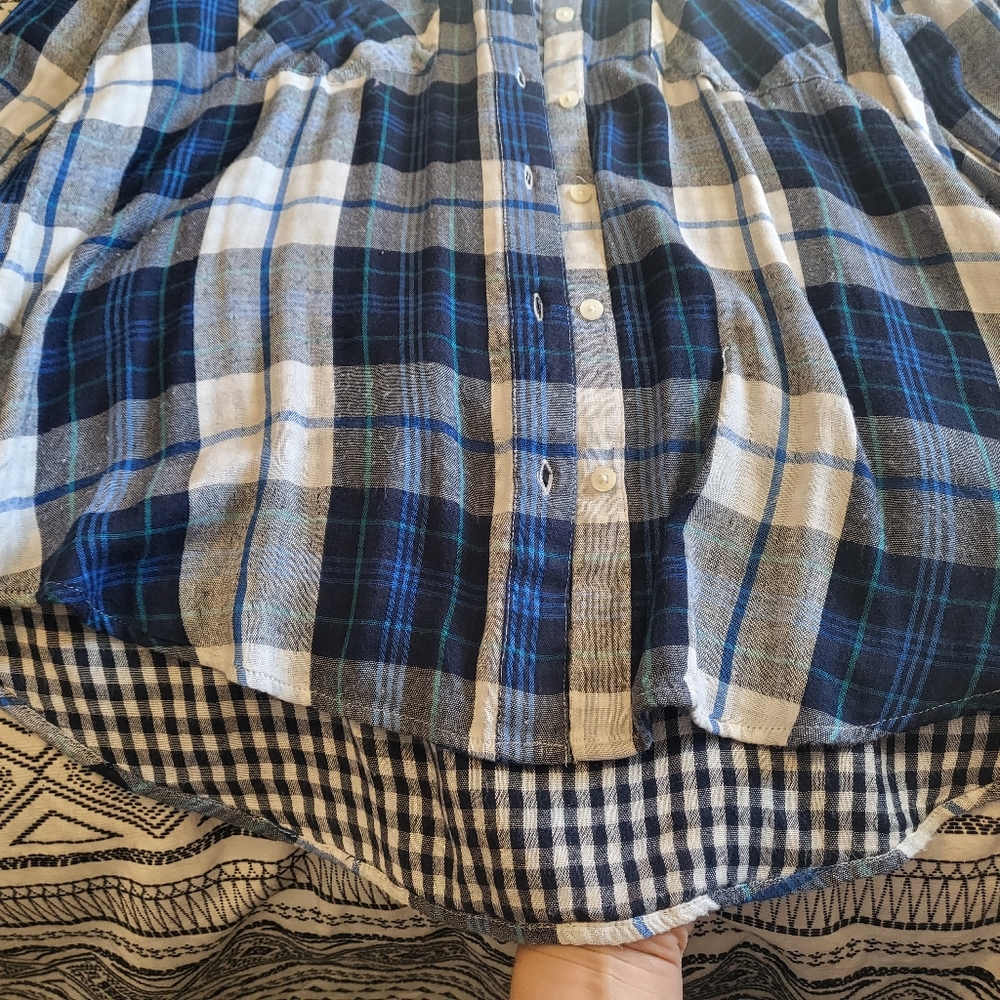 Flannel - Picture 4 of 5